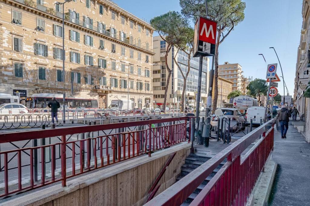 Modern Apartment At San Giovanni Roma Exterior foto